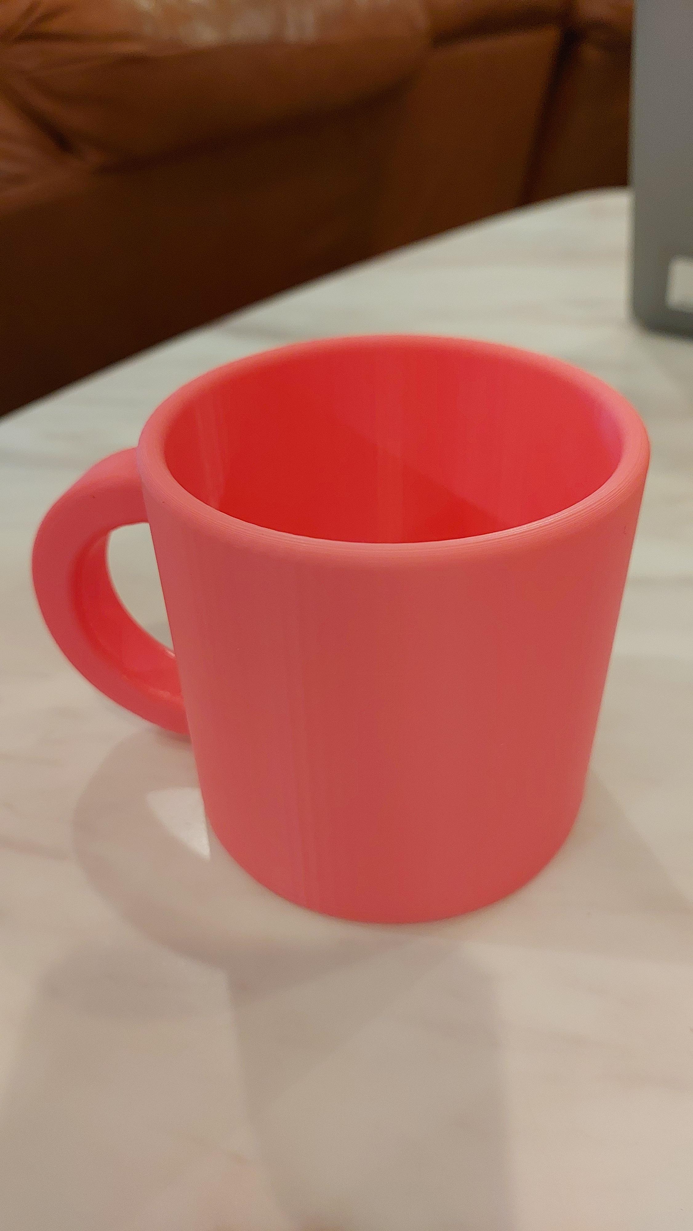 Minimalist coffee mug